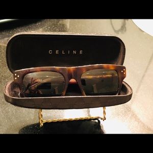 Celíne Tortoise Dark Sunglasses. GREAT CONDITION!